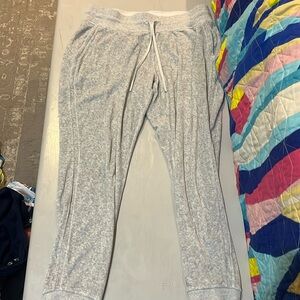 LULULEMON: Soft Grey Joggers